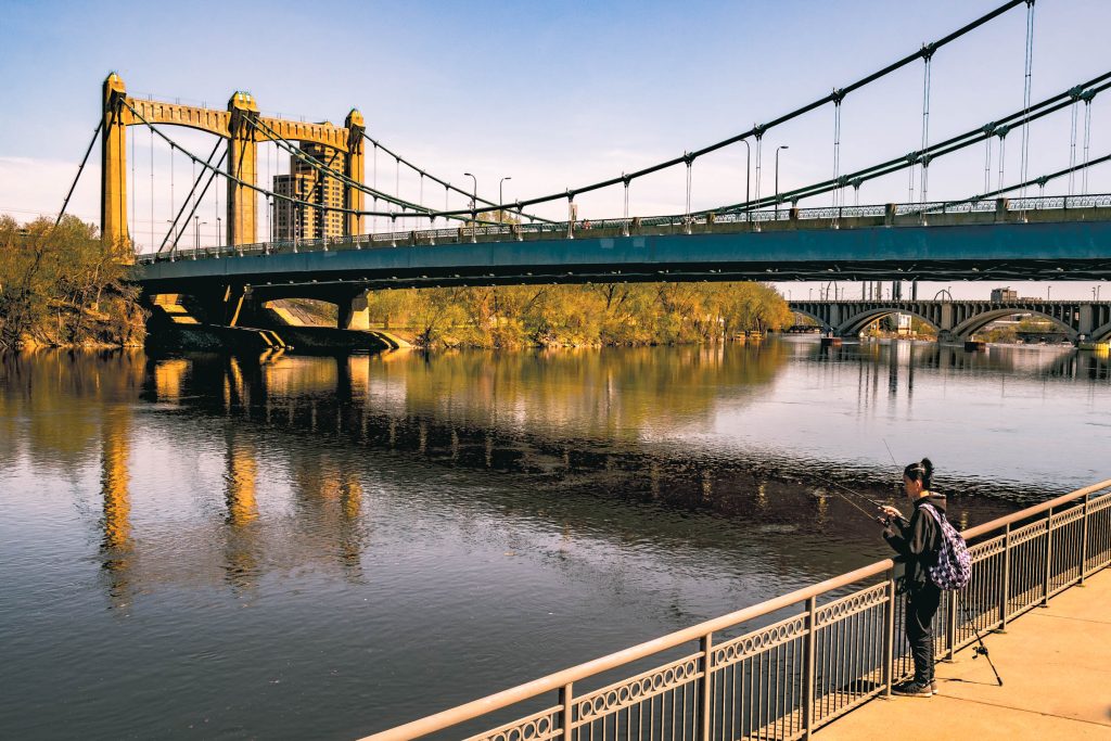 Hennepin Avenue Bridge